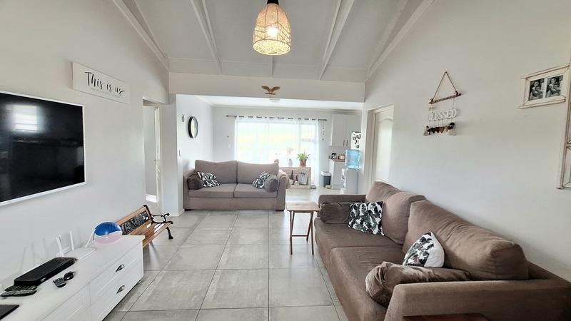 2 Bedroom Property for Sale in Reebok Western Cape
